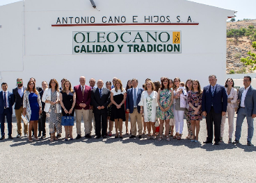 Foto familia Antonio Cano e Hijos, celebración 50 aniversario