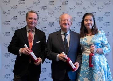 Francisco Vañó, Juan Echanove y Rosa Vañó.