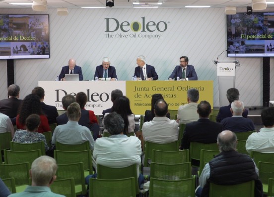 Vista de la mesa presidencial de la Junta