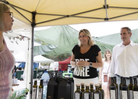Montán reivindica su variedad Temprana en la XV Feria del Aceite 