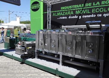 Stand de Industrias de la Rosa en la Feria del Olivo