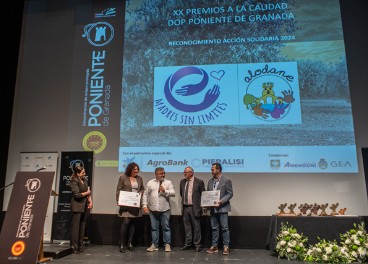 Foto de Familia entrega de premios DOP Poniente de Granada
