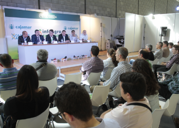 Mesa redonda de conferencias en Infoagro 2017