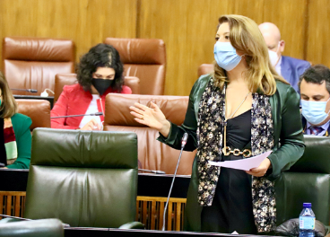 Carmen Crespo en el Parlamento andaluz.