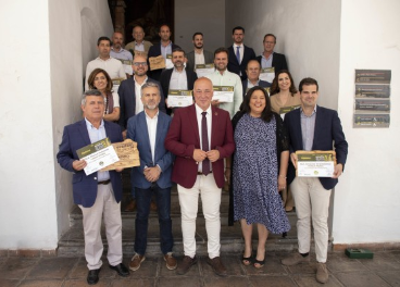 Foto de familia Premios Diputación de Córdoba